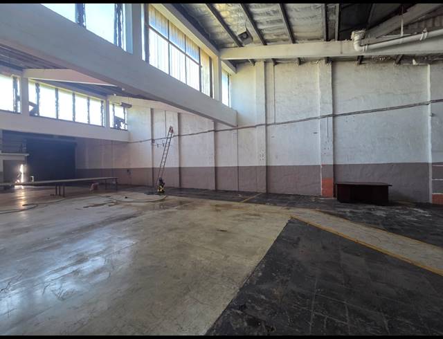584M² WAREHOUSE TO LET IN JACOBS